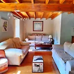 La Escondida *