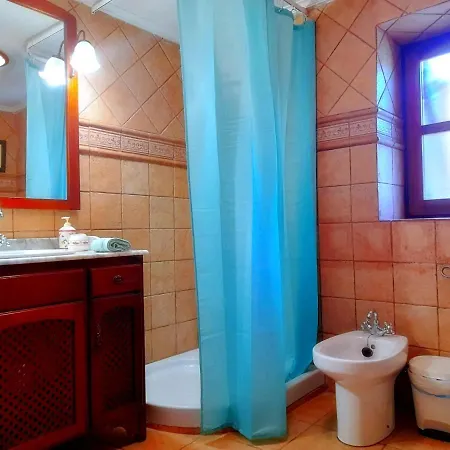 La Escondida Dom wakacyjny San Bartolome de Los Montes